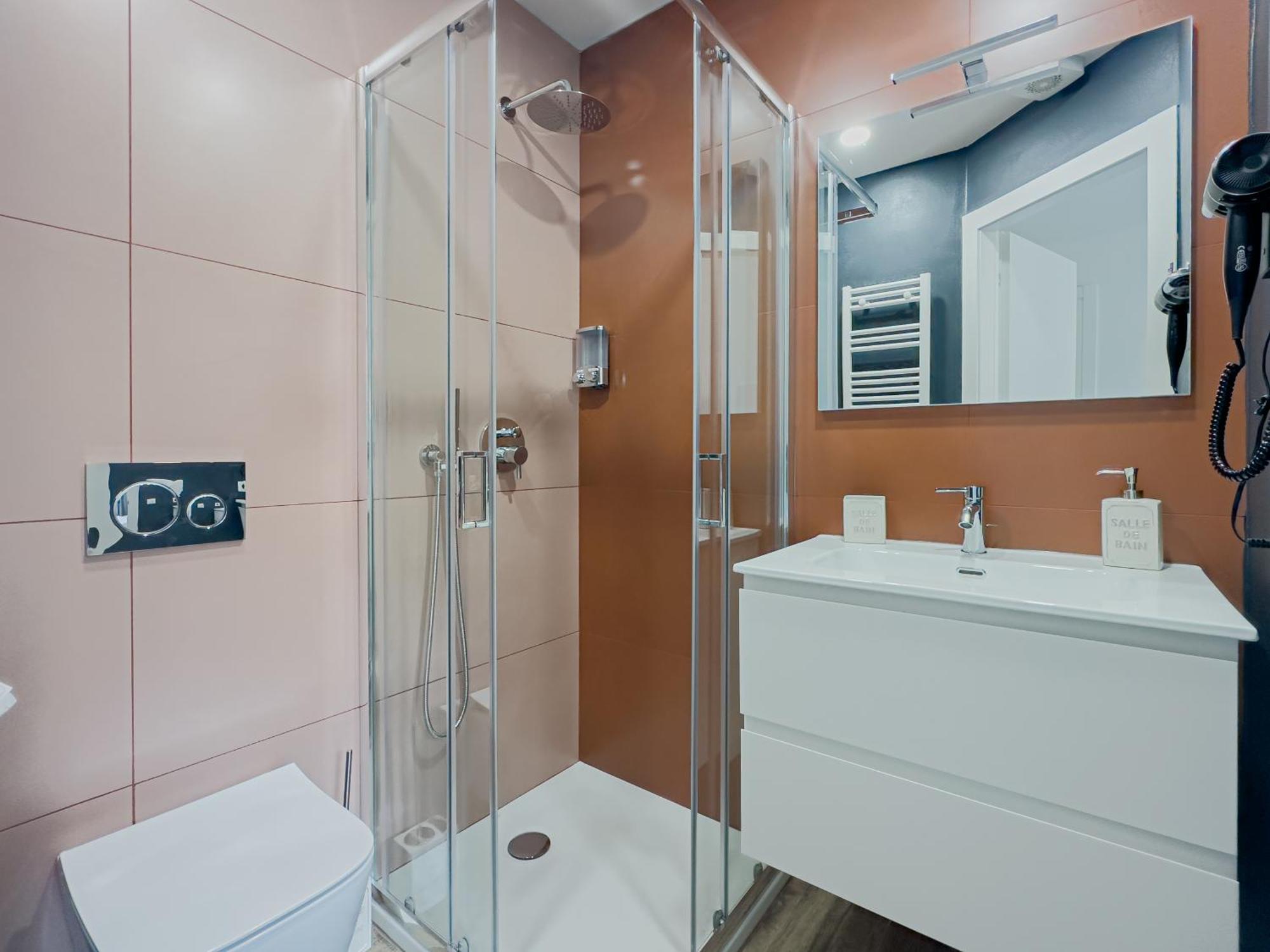 Realkasa Galliera Home & Suites Bologna Buitenkant foto