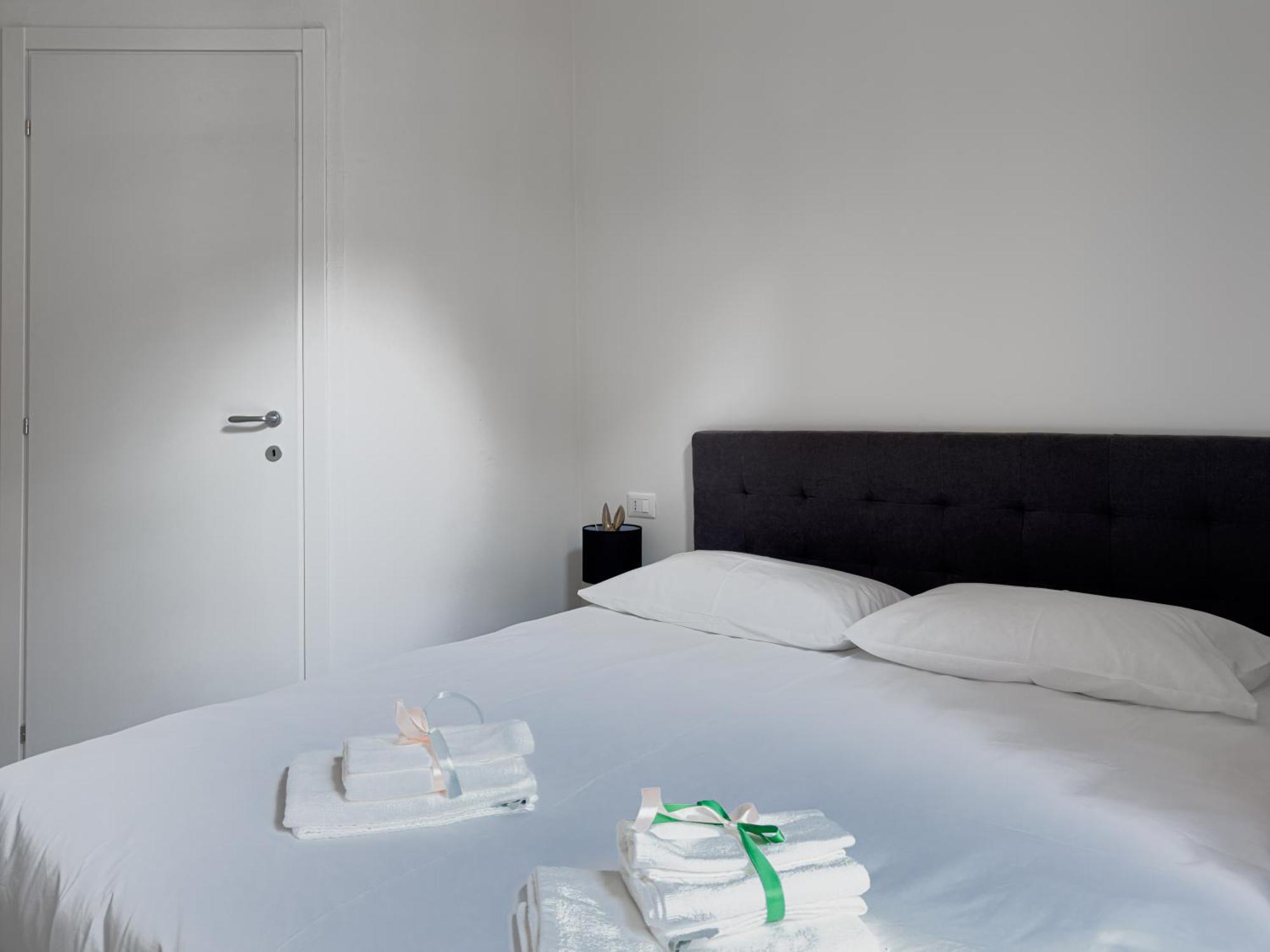 Realkasa Galliera Home & Suites Bologna Buitenkant foto