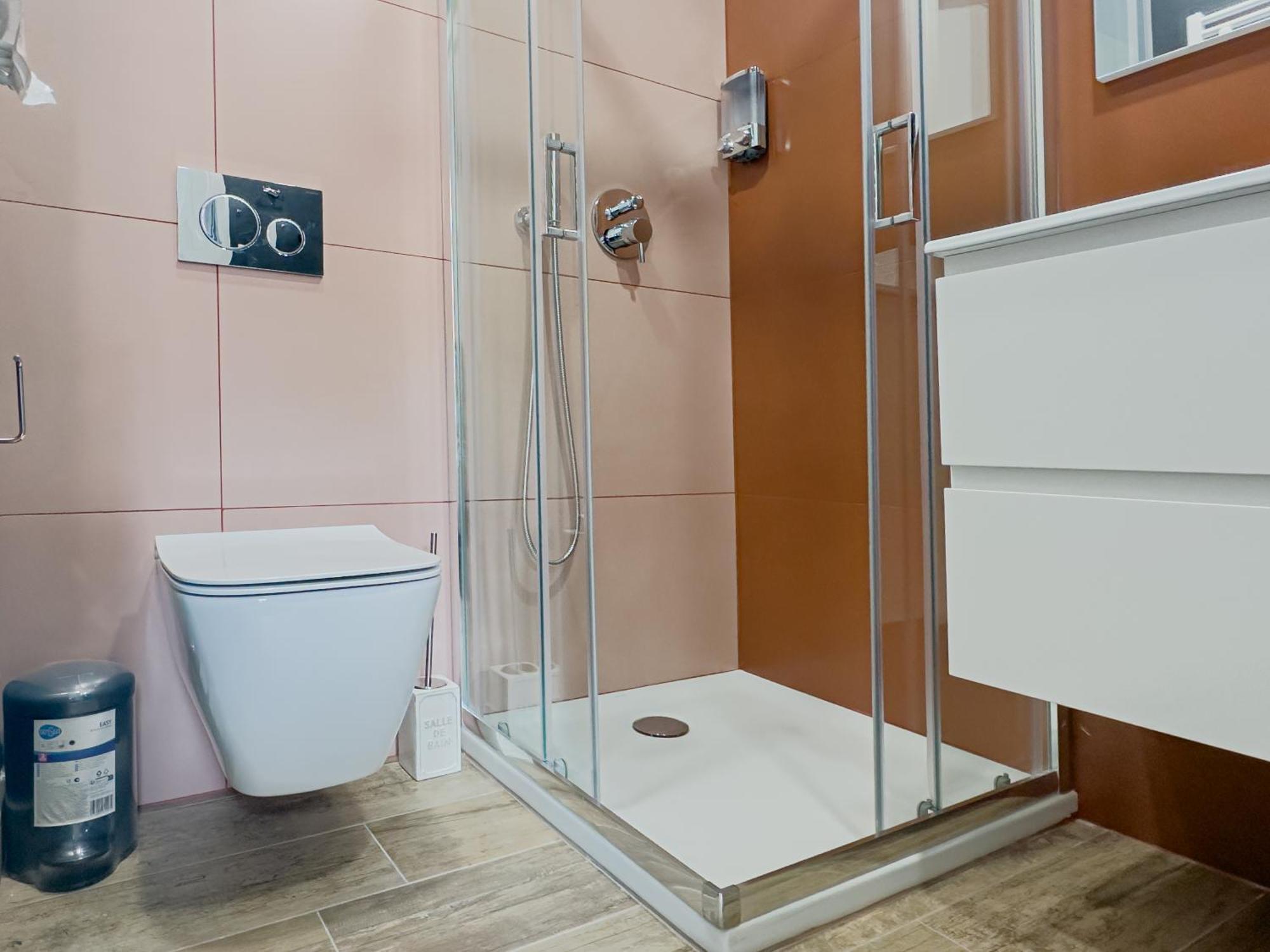 Realkasa Galliera Home & Suites Bologna Buitenkant foto